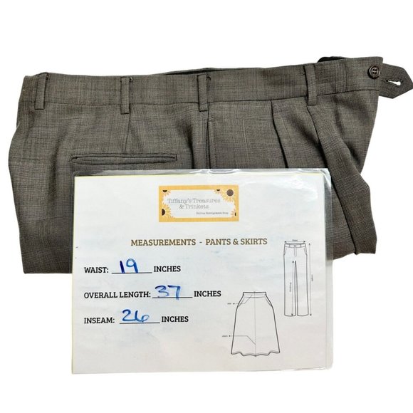 Jos A Banks Traveler's Collection Suit Men's Gray Jacket and Slacks EUC - Picture 10 of 10